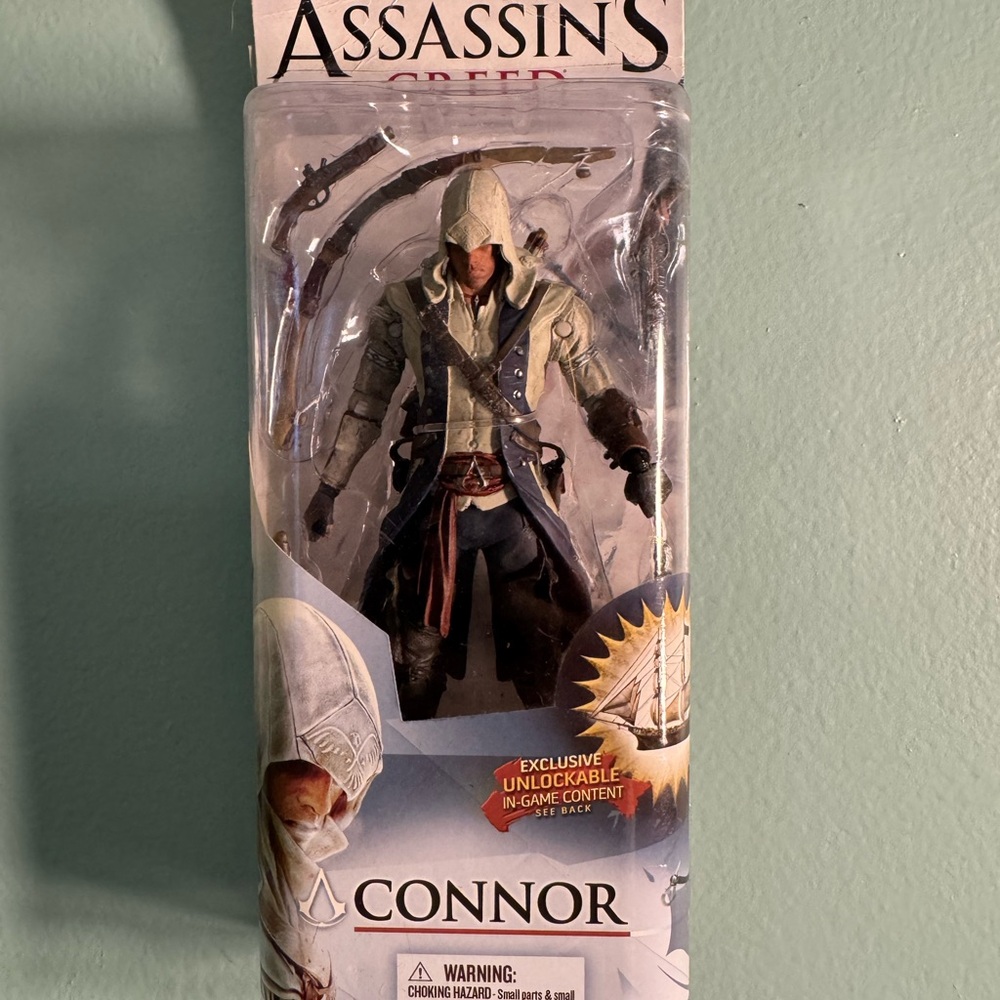 Assassin's Creed Connor Action Figure - White and Blue